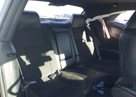 2021 Dodge Challenger R/T z USA, uszkodzony, nr VIN 2C3CDZBT5MH513506